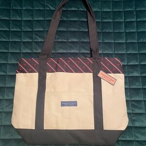 Vineyard Vines canvas tote NWT